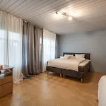 فيلة Kuenni Villa, Saun Ja Mullivann *