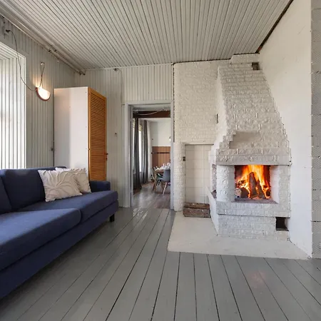 Kuenni Villa, Saun Ja Mullivann Vila Viljandi (Viljandimaa)