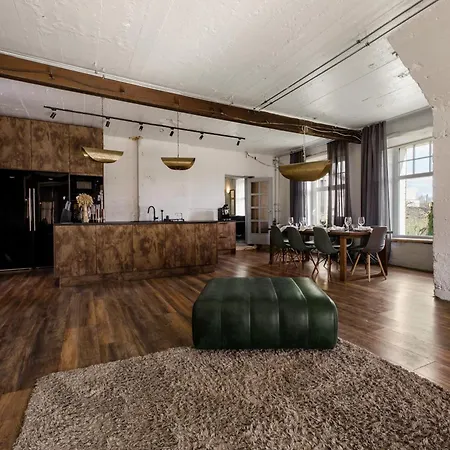 Kuenni Villa, Saun Ja Mullivann Vila Viljandi (Viljandimaa)