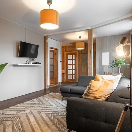 Kuenni Villa, Saun Ja Mullivann * Viljandi (Viljandimaa)