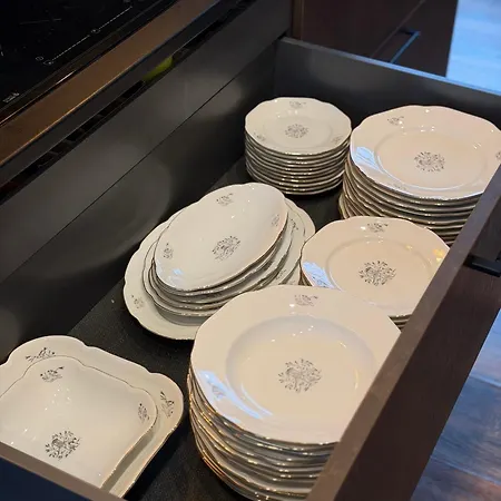 Kuenni Villa, Saun Ja Mullivann فيلة