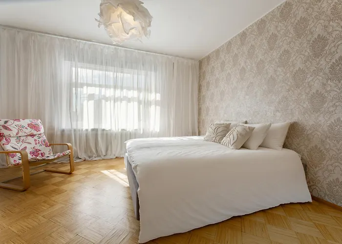 Kuenni Villa, Saun Ja Mullivann Vila *