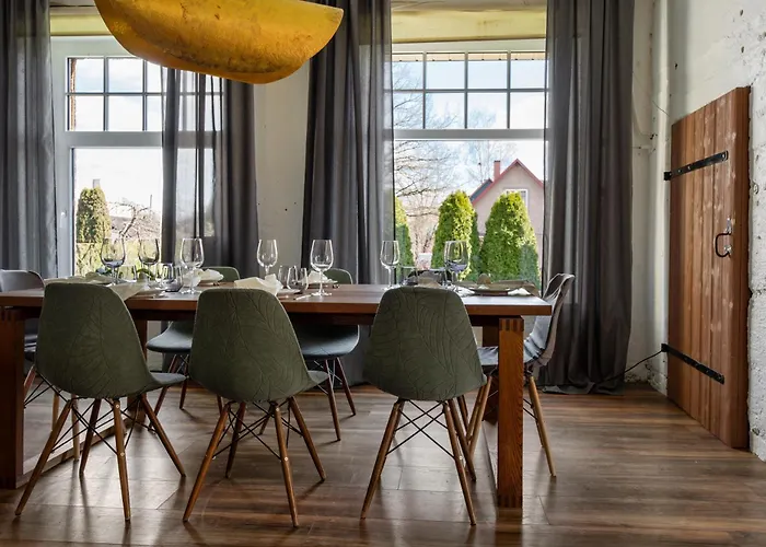 Kuenni Villa, Saun Ja Mullivann Viljandi (Viljandimaa)