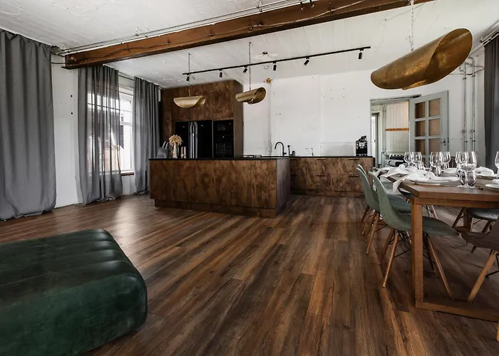 Kuenni Villa, Saun Ja Mullivann Villa